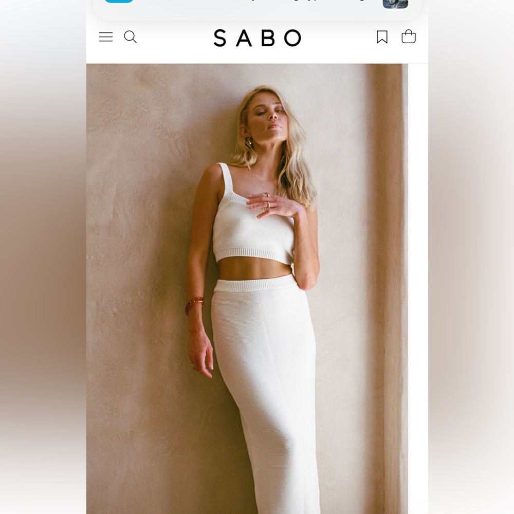 Sabo size small Nooa skirt and top white
